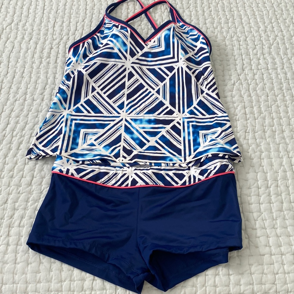 2-Piece Tankini with Boy short bottoms